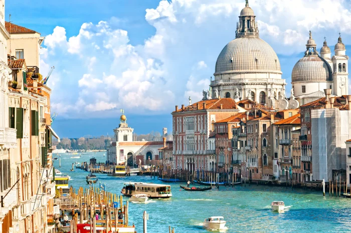 Βενετία, 4 ημέρες (Ιούλιος – Αύγουστος ’24) από 695€