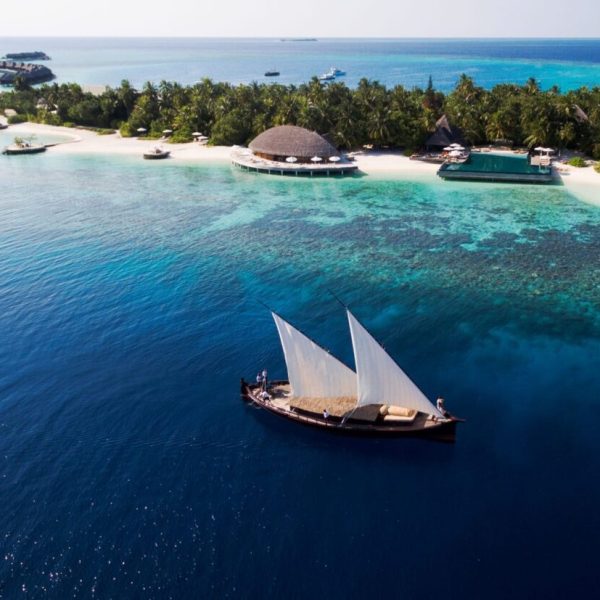 Γαμήλια Ταξίδια Μαλδίβες- Huvafen Fushi Aerial Dhoni- Love Your Holidays